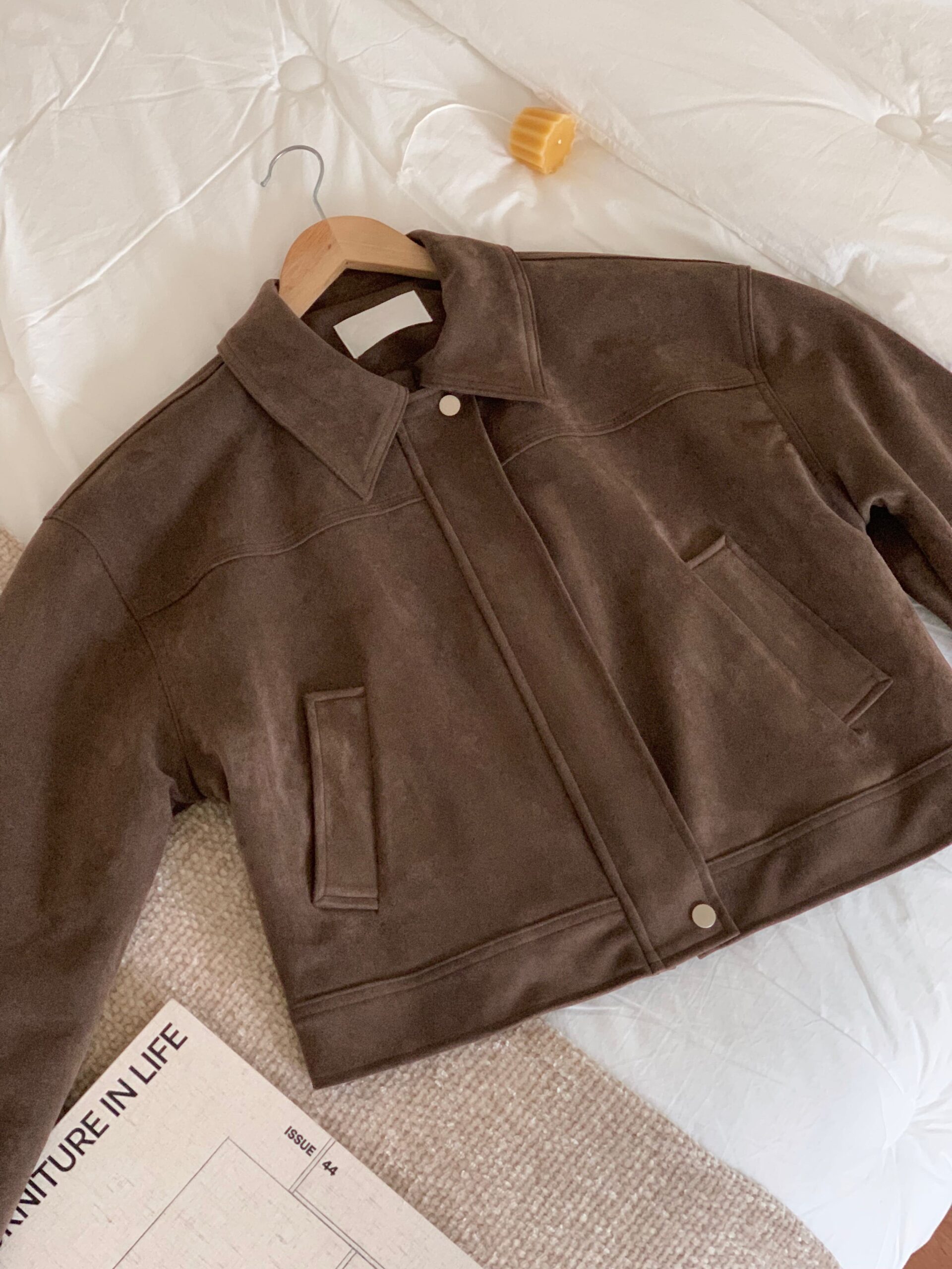 俐落剪裁麂皮絨夾克